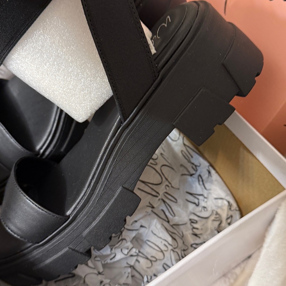 Black Platform Sandals - Picture 11 of 13